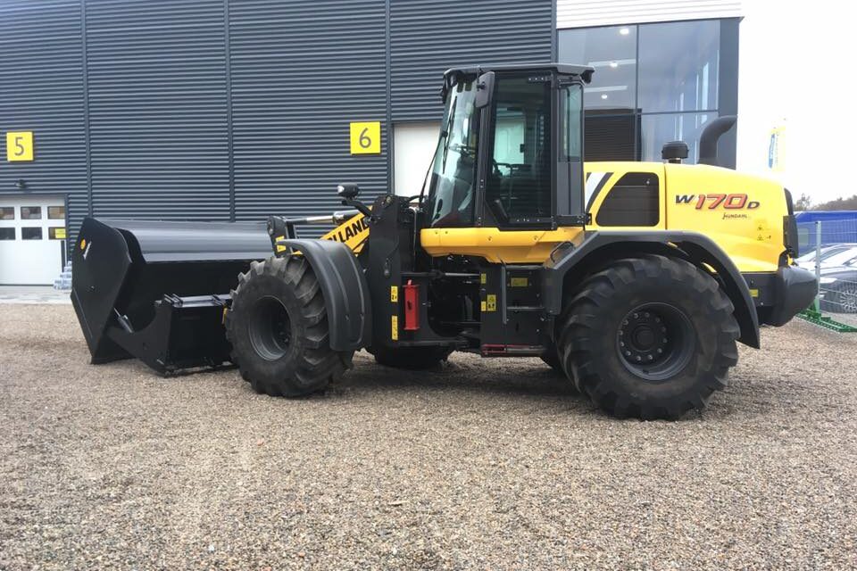 45027301_591072947978879_3715867342127759360_n